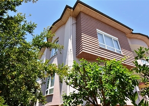 Villa mit Blick auf das Mittelmeer im Viertel Demirtas