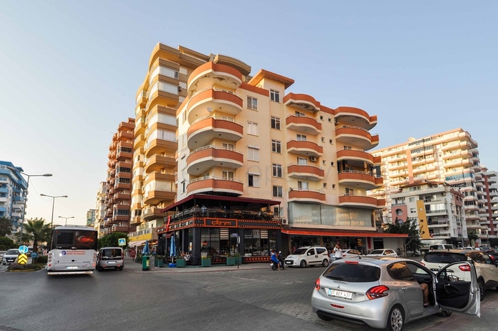 Wohnung mit großer Fläche in Mahmutlar