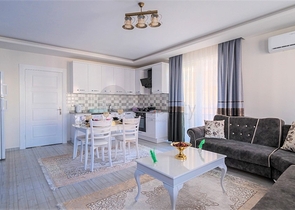 Wohnung mit großer Fläche in Mahmutlar