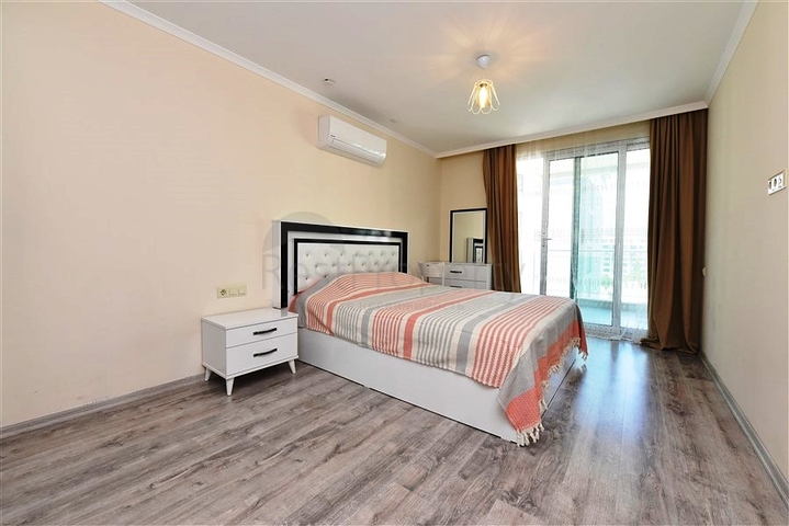 Zu vermieten 2+1 Wohnung im Stadtteil Kargicak