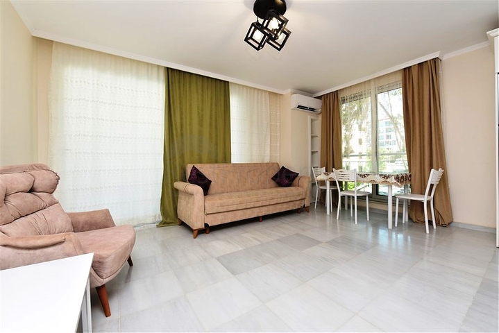 Zu vermieten 2+1 Wohnung im Stadtteil Kargicak