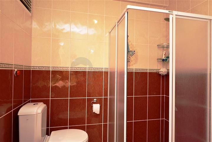 Wohnung 2+1 mit separater Küche im Stadtteil Mahmutlar