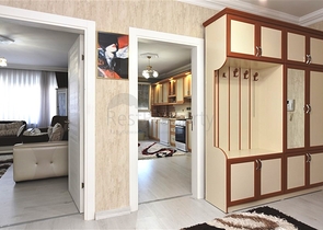 Wohnung 2+1 mit separater Küche im Stadtteil Mahmutlar