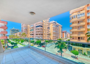 Moderne 2+1-Wohnung in Mahmutlar