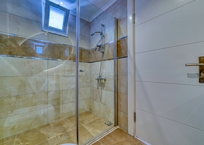 Moderne 2+1-Wohnung in Mahmutlar