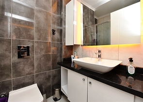 Zweizimmerwohnung in einem Komplex mit Hotelinfrastruktur