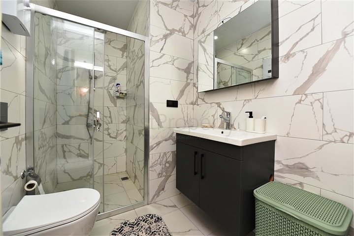 Zweizimmerwohnung in Alanya - Beide