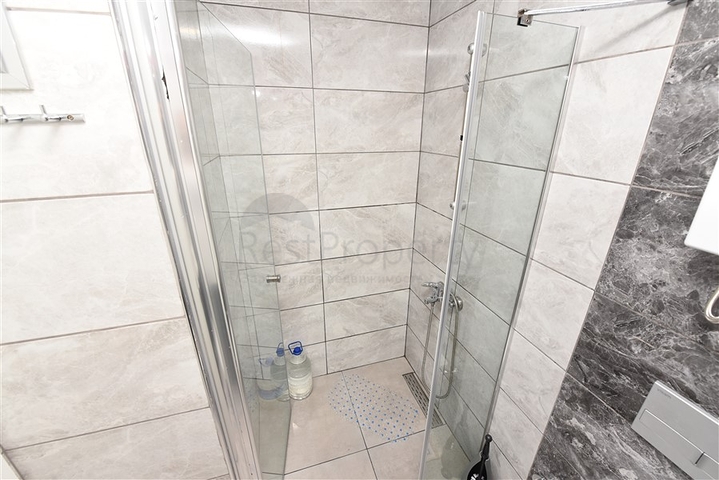 1+1 Apartment in einem neuen Komplex mit Hotelinfrastruktur