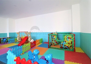 1+1 Apartment in einem neuen Komplex mit Hotelinfrastruktur