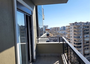 1+1 Apartment in einem neuen, modernen Komplex