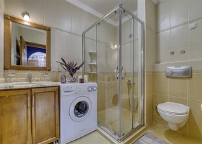 Apartment 2+1 an der ersten Küste in Mahmutlar