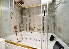 4+1 Luxuswohnung in einem prestigeträchtigen Komplex in Alanya