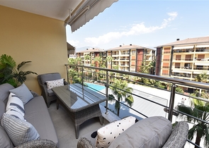 4+1 Luxuswohnung in einem prestigeträchtigen Komplex in Alanya