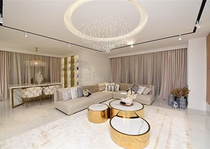 4+1 Luxuswohnung in einem prestigeträchtigen Komplex in Alanya