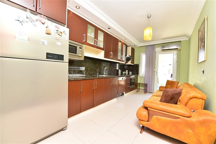 Wohnung 3+1 in der Nähe des Meeres im Zentrum von Alanya