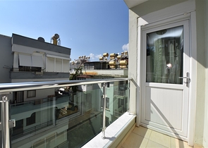 Wohnung 3+1 in der Nähe des Meeres im Zentrum von Alanya