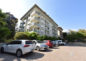 Wohnung 3+1 in der Nähe des Meeres im Zentrum von Alanya