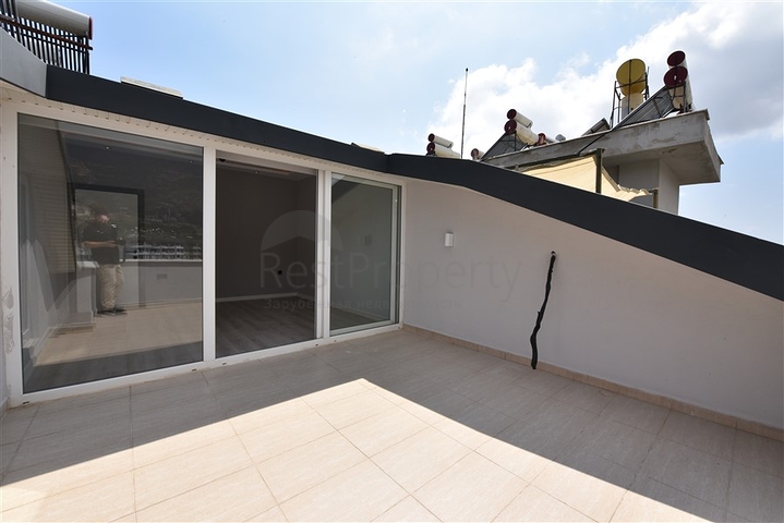 Penthouse 6+2 im Stadtteil Dschikkilli