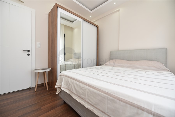 Zweizimmerwohnung in einem neuen Haus, 250 Meter vom Mittelmeer entfernt