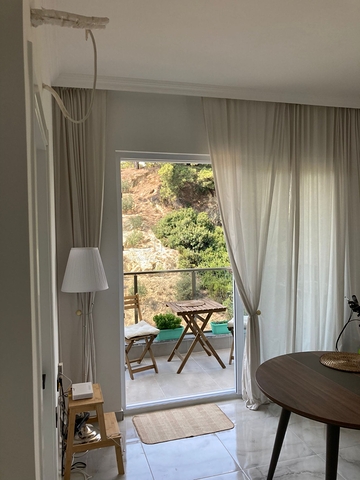 1+1 möblierte Wohnung im neuen Avsallar-Komplex