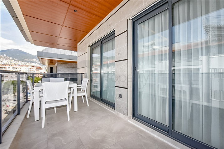 Penthouse 2+1 zu vermieten im Zentrum von Alanya
