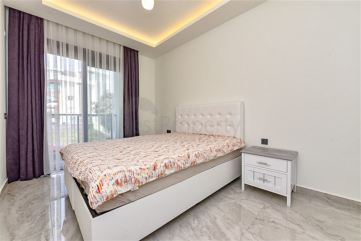 Dreizimmerwohnung zu vermieten 300 Meter vom Kleopatra Strand entfernt