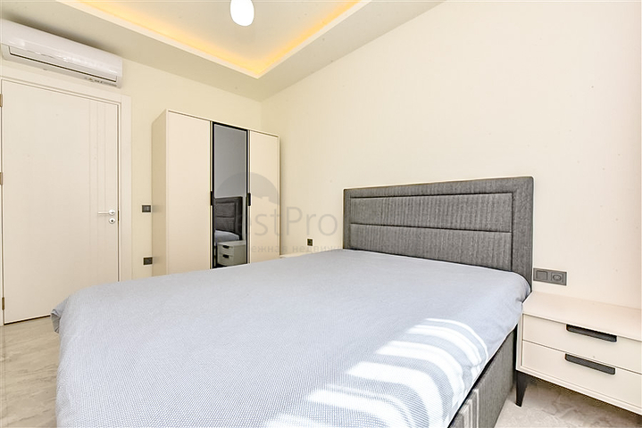 Dreizimmerwohnung zu vermieten 300 Meter vom Kleopatra Strand entfernt