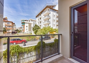 Dreizimmerwohnung zu vermieten 300 Meter vom Kleopatra Strand entfernt