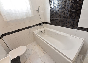 Villa mit 6+1 Grundriss mit separater Küche in Kestel