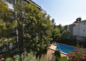 Villa mit 6+1 Grundriss mit separater Küche in Kestel