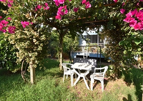 Villa mit 6+1 Grundriss mit separater Küche in Kestel