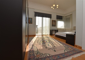 Villa mit 6+1 Grundriss mit separater Küche in Kestel