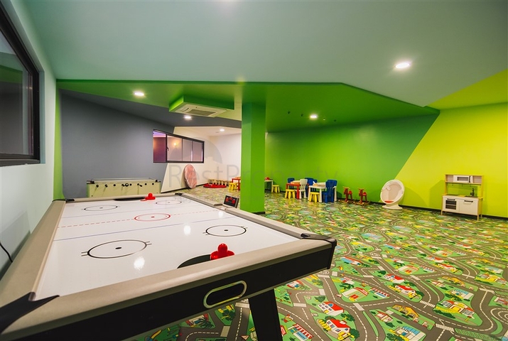 Wohnung in einem 1+1 Luxus-Komplex im Stadtteil Kargicak