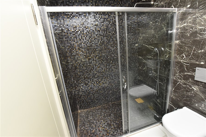 Wohnung in einem 1+1 Luxus-Komplex im Stadtteil Kargicak