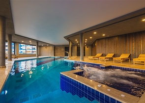 Wohnung in einem 1+1 Luxus-Komplex im Stadtteil Kargicak