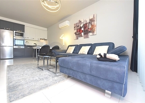 Wohnung in einem 1+1 Luxus-Komplex im Stadtteil Kargicak