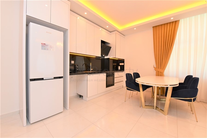 Schicke Wohnung für eine lange Zeit zu vermieten