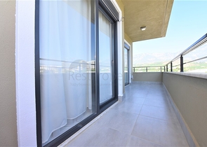 Schicke Wohnung für eine lange Zeit zu vermieten