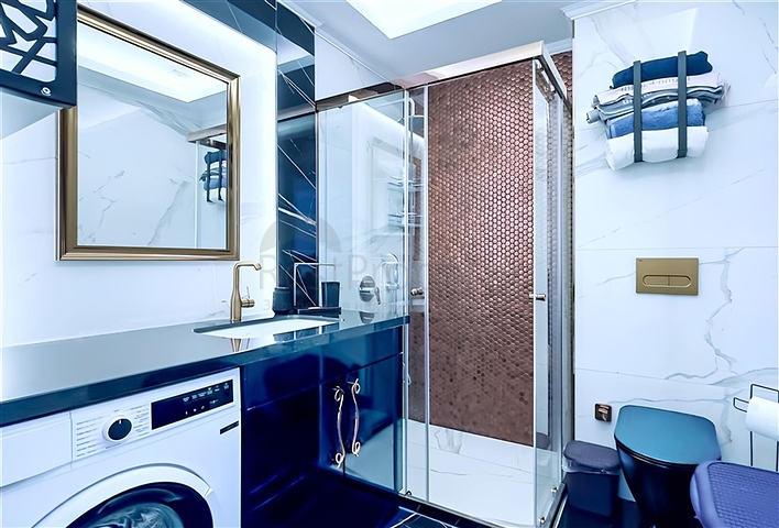 1+1 möblierte Wohnung in einem neuen, modernen Komplex im Zentrum von Alanya