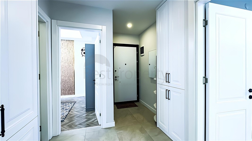 1+1 möblierte Wohnung in einem neuen, modernen Komplex im Zentrum von Alanya