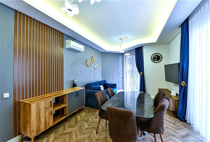 1+1 möblierte Wohnung in einem neuen, modernen Komplex im Zentrum von Alanya