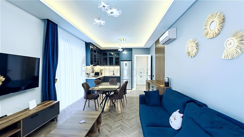 1+1 möblierte Wohnung in einem neuen, modernen Komplex im Zentrum von Alanya