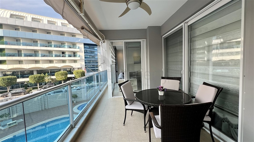 Gemütliche 2+1 Wohnung 50 m vom Meer entfernt im Stadtteil Tosmur