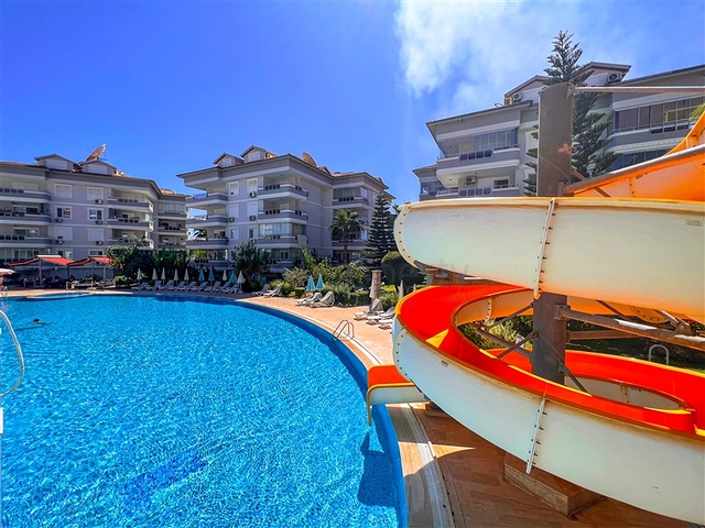 Geräumige 2+1-Wohnung im Zentrum von Oba