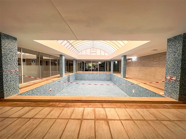 Geräumige 2+1-Wohnung im Zentrum von Oba