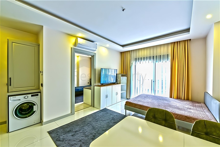 Apartment mit 1+1 Grundriss in einem modernen Komplex im Stadtteil Oba