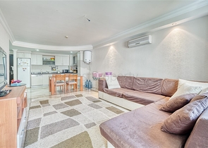 Zweizimmerwohnung mit Möbeln im Stadtteil Mahmutlar