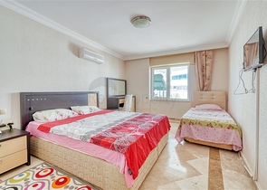 Zweizimmerwohnung mit Möbeln im Stadtteil Mahmutlar