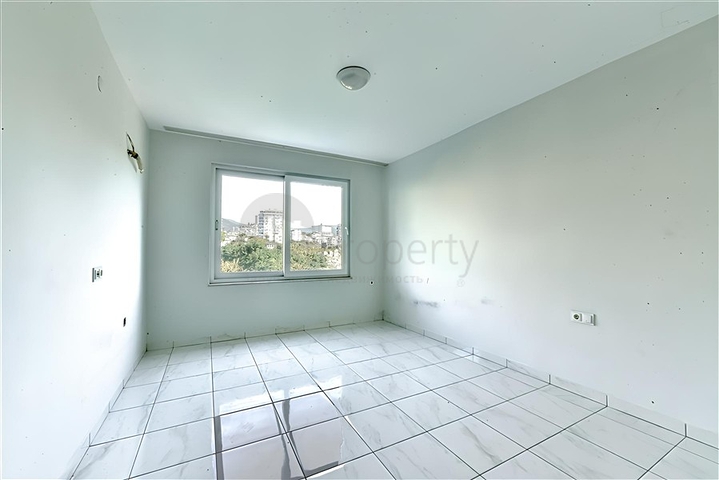 Geräumige 1+1 Wohnung 400 m vom Meer entfernt im Stadtteil Mahmutlar