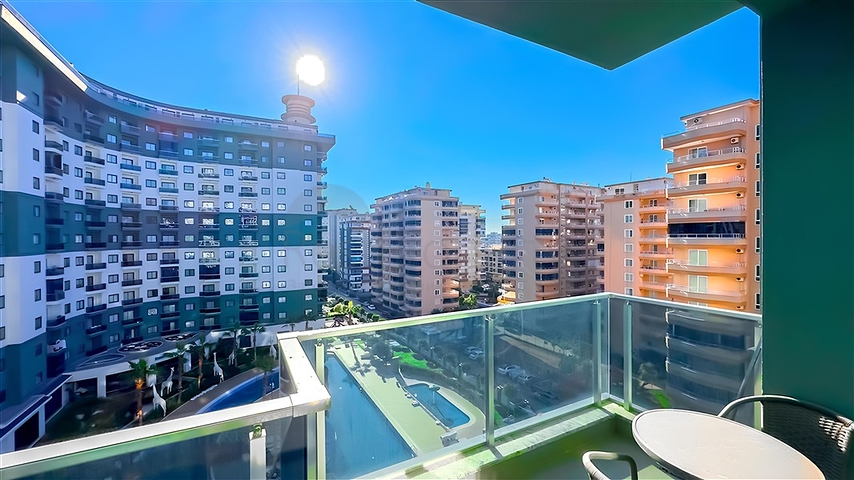 1+1 Wohnung in einem der besten Komplexe in der Gegend von Mahmutlar